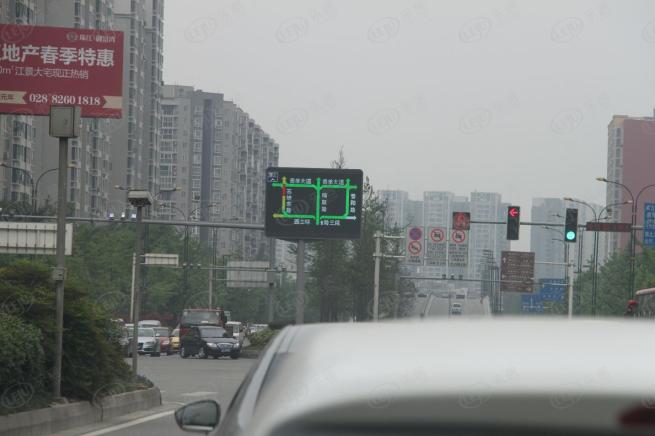 荣富西城尚锦位置交通图